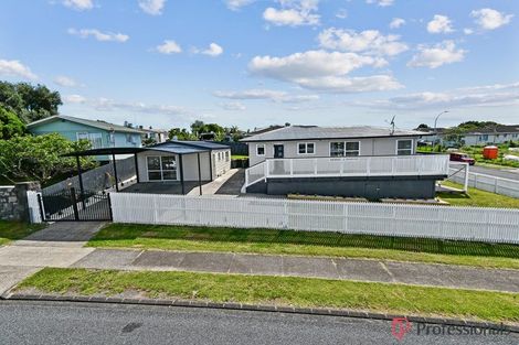 Photo of property in 31 Ilford Crescent, Mangere, Auckland, 2022