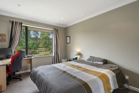 Photo of property in 40 Swamp Road, Loburn, Rangiora, 7472