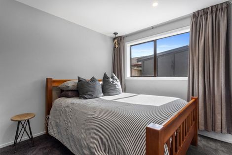 Photo of property in 2/12 Camrose Place, Ilam, Christchurch, 8041