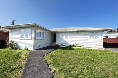 Photo of property in 34 Valentine Street, Papakura, 2110