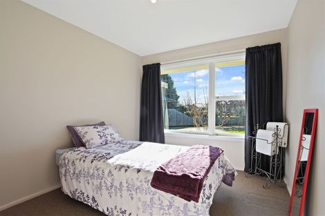 Photo of property in 1 Kingsgate Place, Burnside, Christchurch, 8053
