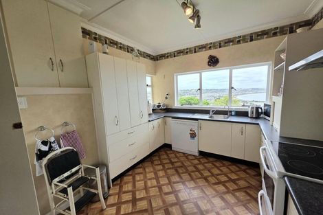 Photo of property in 2 Avon Street, South Hill, Oamaru, 9400