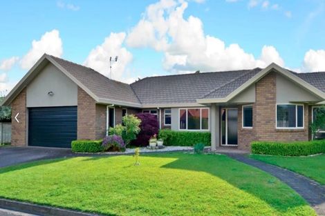 Photo of property in 18 Halcione Close, Flagstaff, Hamilton, 3210