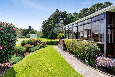 Photo of property in 9 Struan Avenue, Lower Vogeltown, New Plymouth, 4310