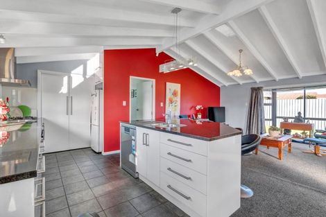 Photo of property in 77a Wilson Street, Hawera, 4610