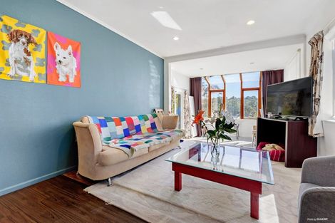 Photo of property in 211 Titirangi Road, Titirangi, Auckland, 0604