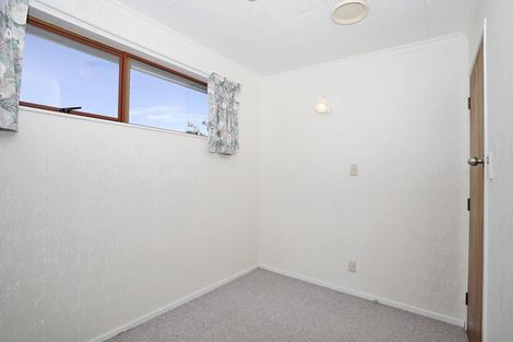 Photo of property in 92 Moana Street, Rosedale, Invercargill, 9810