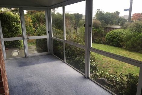 Photo of property in 8 Farrington Avenue, Bishopdale, Christchurch, 8053