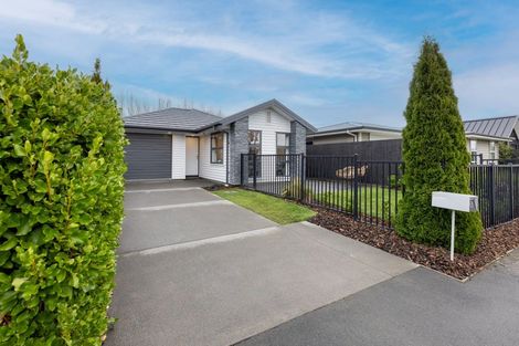 Photo of property in 69 Packard Crescent, Halswell, Christchurch, 8025