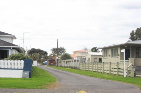 Photo of property in 203a South Road, Spotswood, New Plymouth, 4310