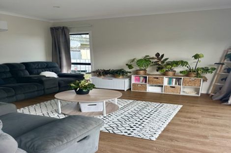 Photo of property in 392a Cambridge Terrace, Naenae, Lower Hutt, 5011