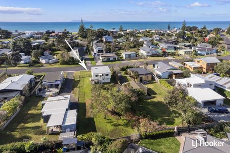 Photo of property in 48 Hillview Road, Waihi Beach, 3611
