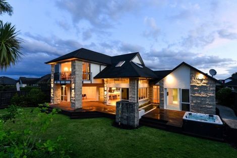 Photo of property in 29 Amokura Crescent, Flagstaff, Hamilton, 3210