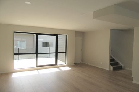 Photo of property in 16/5 Perekia Street, Albany, Auckland, 0632