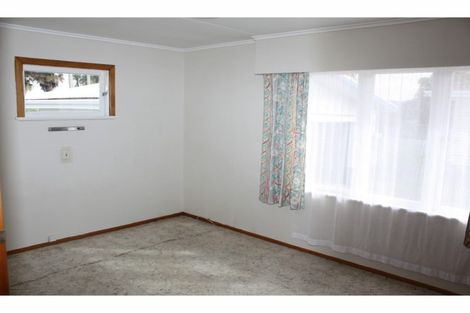 Photo of property in 76 Onerahi Road, Onerahi, Whangarei, 0110