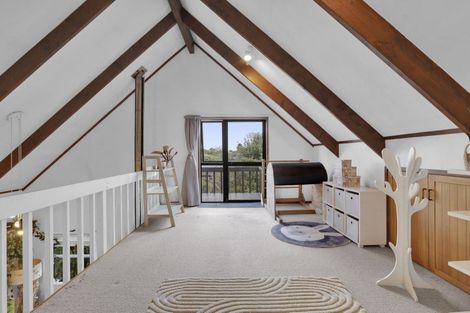 Photo of property in 5b Ross View Terrace, Dinsdale, Hamilton, 3204