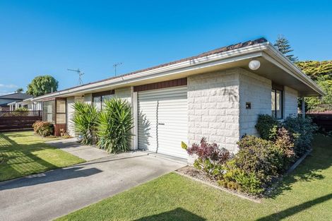 Photo of property in 68a Rimu Road, Raumati Beach, Paraparaumu, 5032