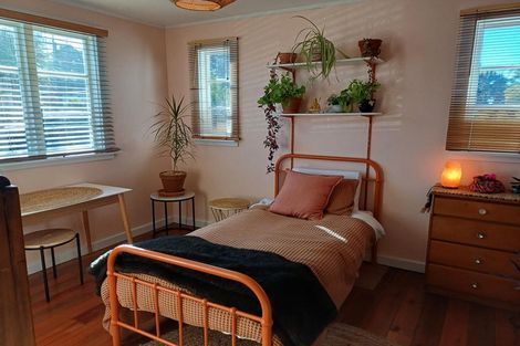 Photo of property in 276 Keyes Road, New Brighton, Christchurch, 8083