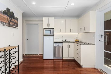 Photo of property in 352 Ocean Road, Ohope, 3121