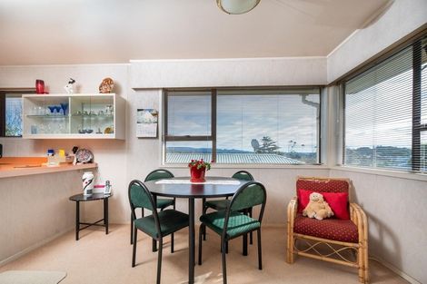 Photo of property in 7/9 Evans Road, Glen Eden, Auckland, 0602