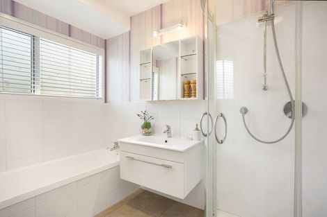 Photo of property in 1/13 Redwing Street, Browns Bay, Auckland, 0630