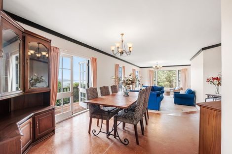 Photo of property in 117 Sweetacres Drive, Belmont, Lower Hutt, 5010