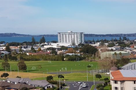 Photo of property in 53 West Hoe Heights, Orewa, 0931