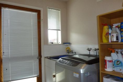 Photo of property in 2/35 Oakhampton Street, Hornby, Christchurch, 8042