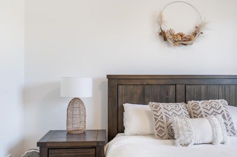 Photo of property in 1/81 Archmillen Avenue, Pakuranga Heights, Auckland, 2010