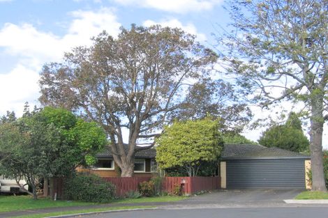 Photo of property in 13 Tudor Place, Mount Maunganui, 3116