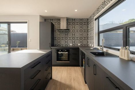 Photo of property in 16b Eltham Road, Blenheim, 7201