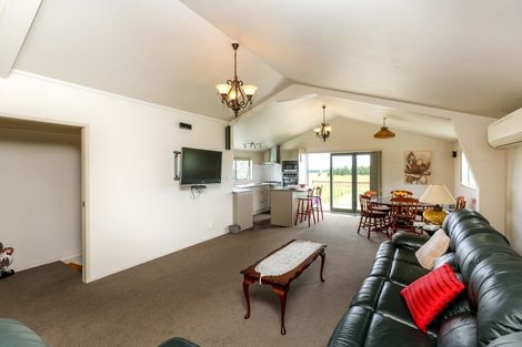 Photo of property in 595 Inland Road North, Onaero, Waitara, 4383