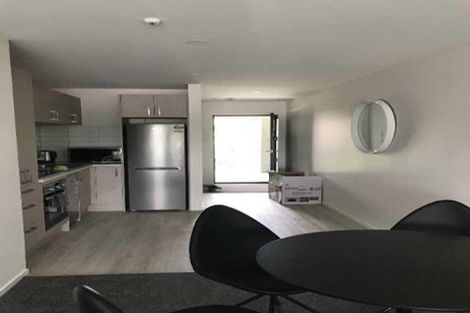 Photo of property in 305/9 East Street, Papakura, 2110