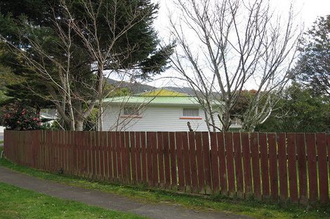 Photo of property in 16 Parenga Street, Wainuiomata, Lower Hutt, 5014