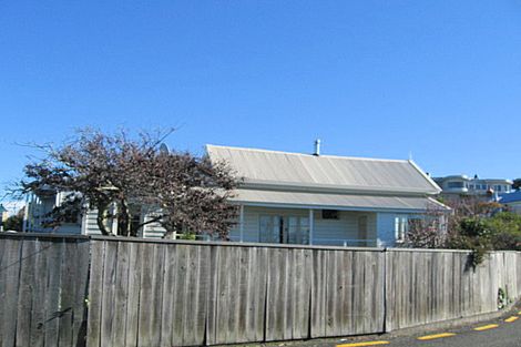 Photo of property in 20 Lighthouse Road, Bluff Hill, Napier, 4110