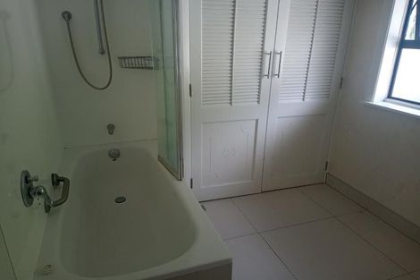 Photo of property in 14 Lindum Terrace, Roseneath, Wellington, 6011