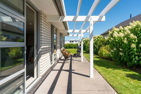 Photo of property in 15 Kara Place, Wharewaka, Taupo, 3330