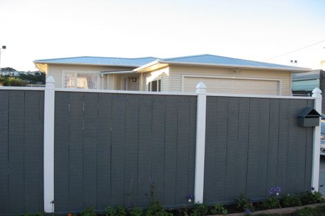 Photo of property in 8 Kemp Street, Kilbirnie, Wellington, 6022