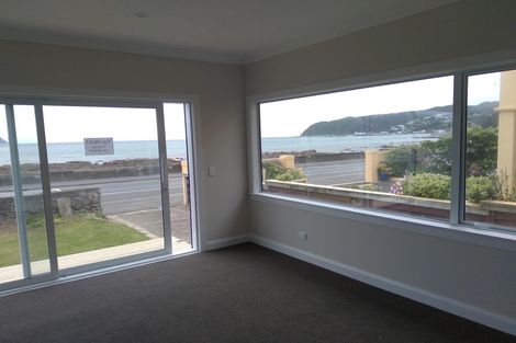 Photo of property in 16 Sunset Parade, Plimmerton, Porirua, 5026