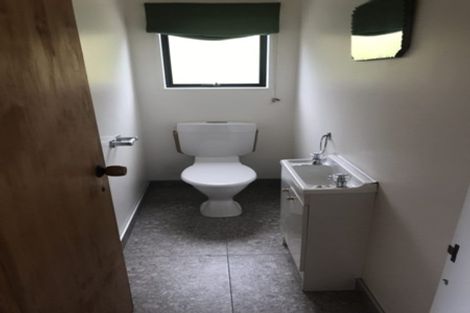 Photo of property in 17 Shastri Terrace, Khandallah, Wellington, 6035