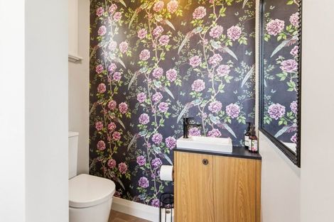 Photo of property in 139 Eglinton Road, Mornington, Dunedin, 9011