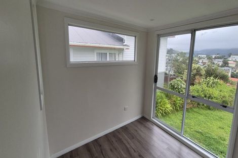 Photo of property in 65 Waihora Crescent, Waitangirua, Porirua, 5024