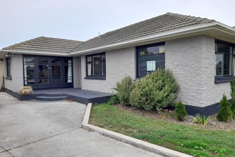 Photo of property in 23 Barclay Place, Burwood, Christchurch, 8061