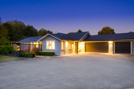 Photo of property in 55 Riverhead Road, Kumeu, 0810
