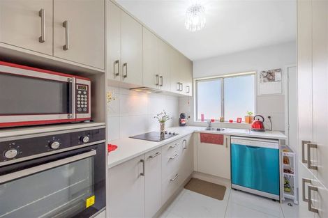 Photo of property in 5/98 Birkdale Road, Birkdale, Auckland, 0626