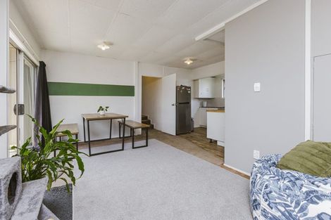 Photo of property in 2/56 Greenhaven Avenue, Opaheke, Papakura, 2113