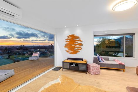 Photo of property in 14 Upper Crichton Terrace, Cashmere, Christchurch, 8022