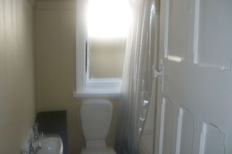 Photo of property in 102 Barbour Street, Waltham, Christchurch, 8011