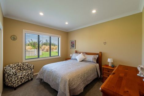 Photo of property in 156 Otatara Road, New River Ferry, Invercargill, 9879