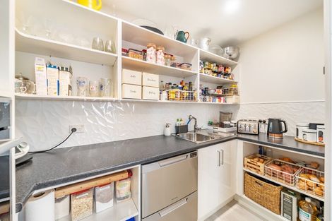 Photo of property in 15 Pacific View, Whitby, Porirua, 5024